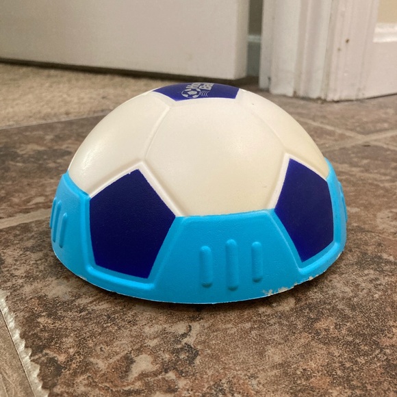 Wham-O Hover Ball Indoor Ball that Glides Toy - Picture 3 of 4